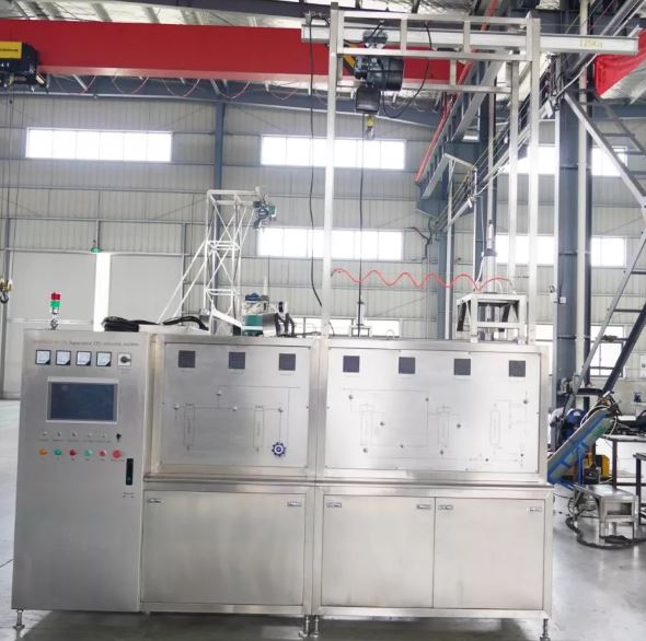 Máy chiết xuất CO2 siêu tới hạn 50L 2 Máy Chiết xuất CO2 Siêu tới hạn
